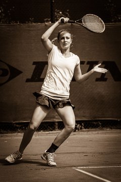 Ausschnitte 4042 - Damen Der Club an der Alster - ETUF Essen